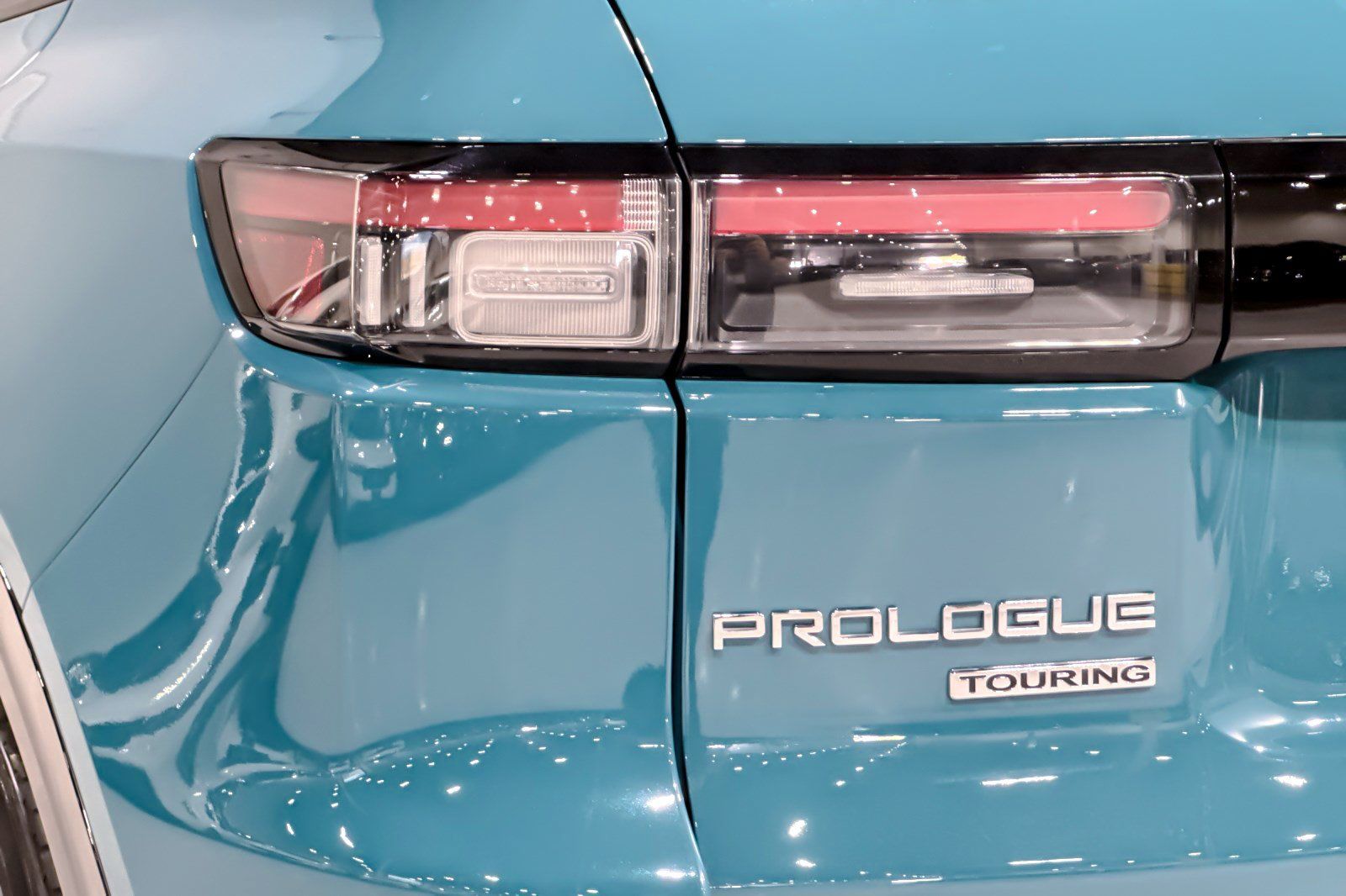 Used 2024 Honda Prologue Touring image 30