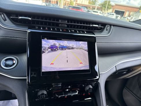 New 2026 Jeep Grand Cherokee L 4WD image 24