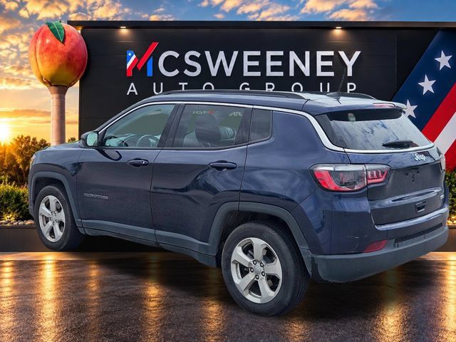 Used 2021 Jeep Compass Latitude FWD image 3