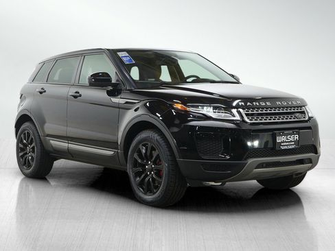 Used 2018 Land Rover Range Rover Evoque SE image 7