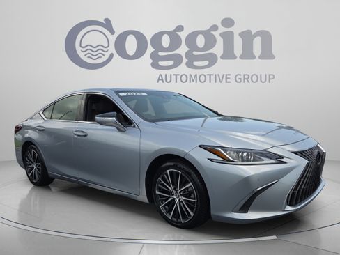 Used 2023 Lexus ES 350 w/ Premium Package FWD image 7