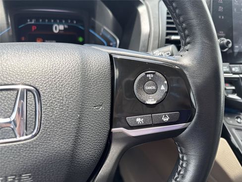 Used 2024 Honda Odyssey Touring image 23