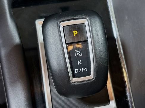 Used 2022 Mitsubishi Outlander SE AWD/4WD image 17