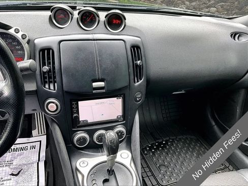 Used 2014 Nissan 370Z Touring w/ Sport Package RWD image 6