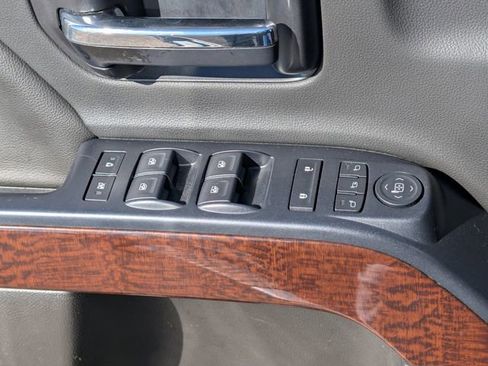 Used 2018 GMC Sierra 1500 SLT w/ Enhanced Driver Alert Package image 24