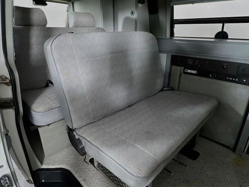 Used 1995 Volkswagen Eurovan Camper image 24