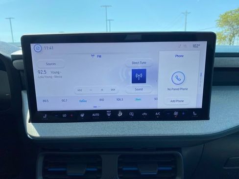 Used 2025 Ford Maverick XLT w/ XLT Luxury Package AWD/4WD image 7