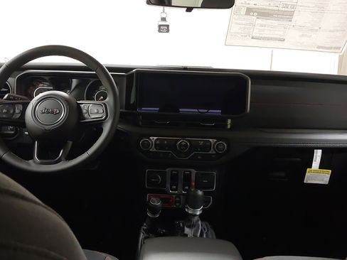 New 2026 Jeep Wrangler Rubicon image 26