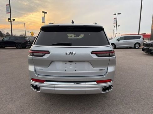 New 2025 Jeep Grand Cherokee L Overland w/ Advanced Protech Group III image 5
