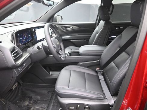 New 2026 Chevrolet Traverse LT w/ Driver Confidence Package image 16