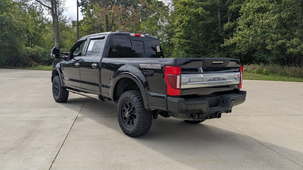 Used 2020 Ford F350 Platinum w/ Tremor Off-Road Package AWD/4WD image 5