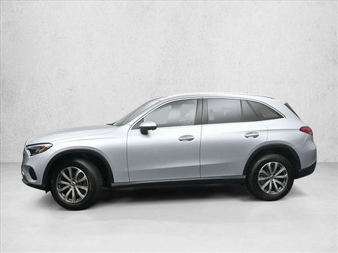 Certified 2025 Mercedes-Benz GLC 300 4MATIC image 7