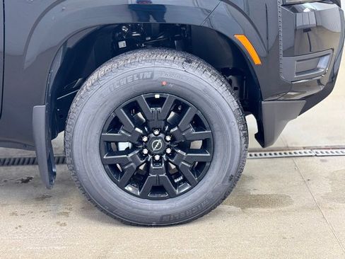 New 2026 Nissan Frontier SV w/ All-Weather Content Package image 4