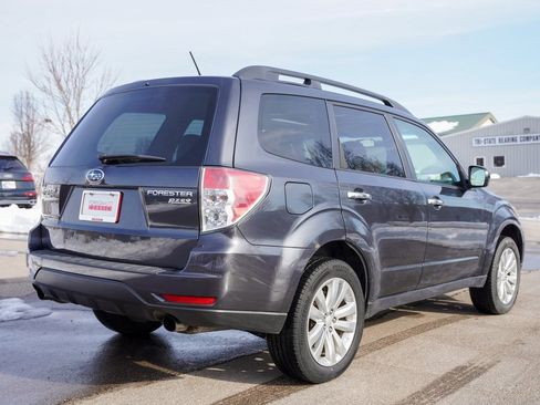 Used 2013 Subaru Forester 2.5X Premium w/ Plus Pkg image 8
