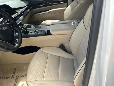 Certified 2023 Cadillac Escalade ESV Premium Luxury RWD image 15