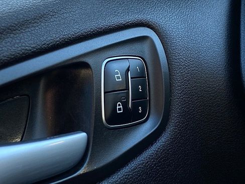 Certified 2019 Ford Escape Titanium AWD/4WD image 52