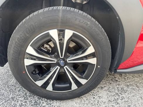 Used 2024 Subaru Solterra AWD/4WD image 10