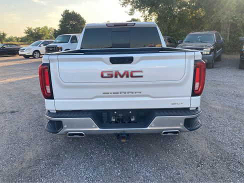 Used 2024 GMC Sierra 1500 SLT w/ SLT Premium Plus Package AWD/4WD image 7