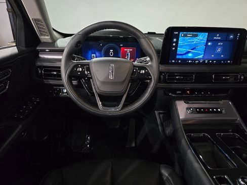 New 2025 Lincoln Aviator Premiere w/ Jet Appearance Package image 22