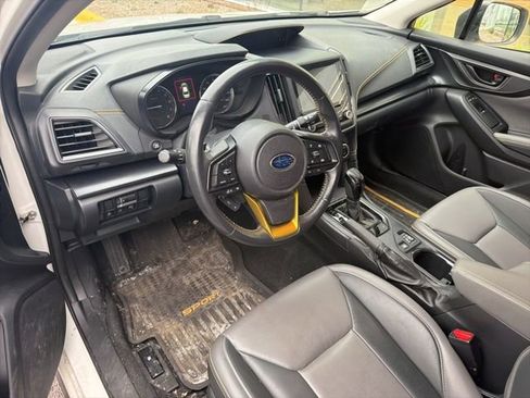 Used 2022 Subaru Crosstrek 2.5i Sport w/ Moonroof Package image 5