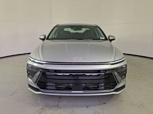 New 2026 Hyundai Sonata SE FWD image 2