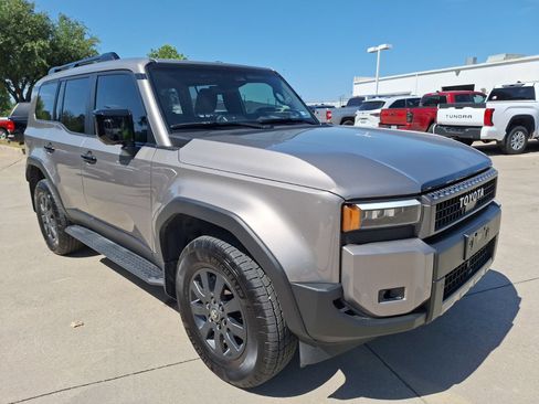 Used 2026 Toyota Land Cruiser w/ Premium Package AWD/4WD image 8