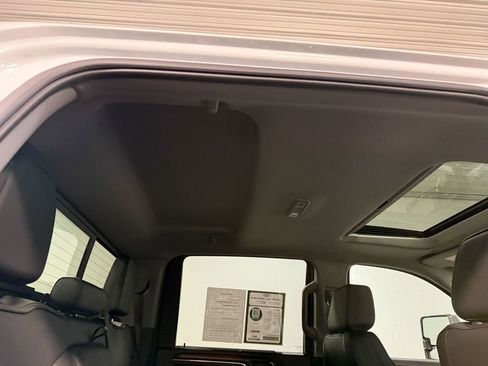 Used 2024 GMC Sierra 3500 Denali w/ Denali Reserve Package image 16