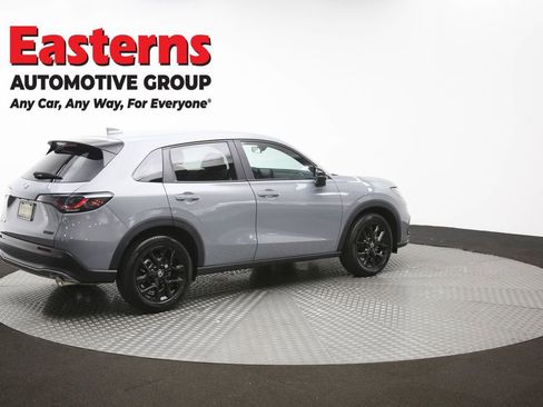 Used 2025 Honda HR-V Sport image 43