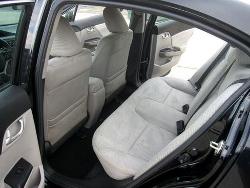 Used 2015 Honda Civic Hybrid Sedan image 27