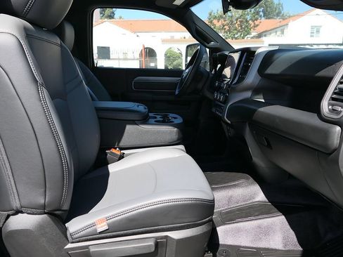 New 2025 RAM 5500 Tradesman AWD/4WD image 21