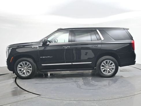 Used 2025 GMC Yukon Denali image 3