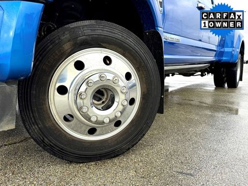 Used 2020 Ford F450 Platinum w/ FX4 Off-Road Package image 2