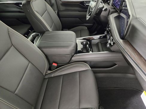 New 2026 Chevrolet Tahoe Premier w/ Sun And Tow Package RWD image 15