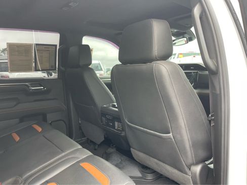 Used 2023 GMC Sierra 1500 AT4 w/ AT4 Premium Package AWD/4WD image 23
