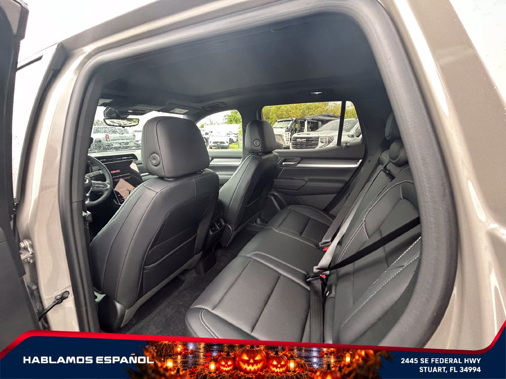 New 2027 GMC Terrain Elevation w/ Elevation Premium Package FWD image 12