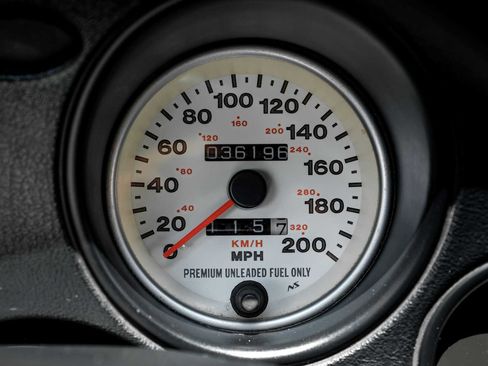 Used 2001 Dodge Viper RT/10 RWD image 18