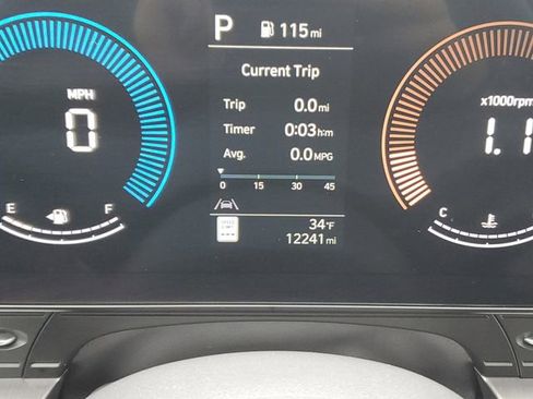 Used 2025 Hyundai Kona SEL image 25