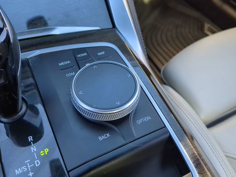 Used 2023 BMW 430i xDrive Convertible w/ M Sport Package image 30