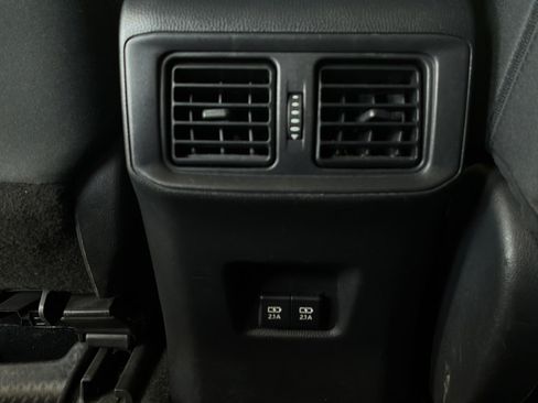 Used 2021 Toyota RAV4 XLE FWD image 25