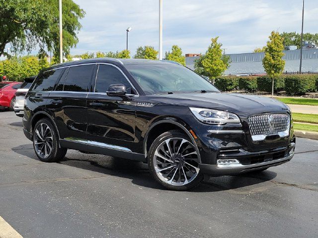 Used 2024 Lincoln Aviator Reserve w/ Equipment Group 201A AWD/4WD image 1