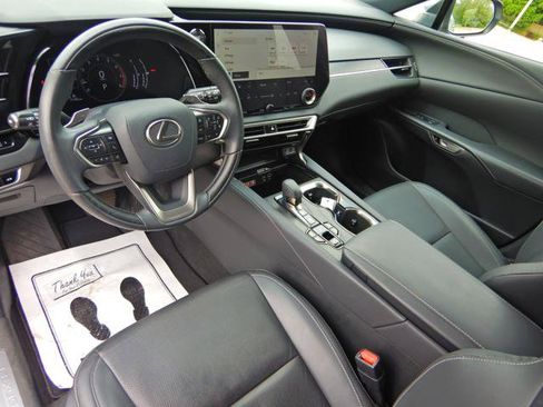 Used 2023 Lexus RX 350 Premium w/ Accessory Package AWD/4WD image 8