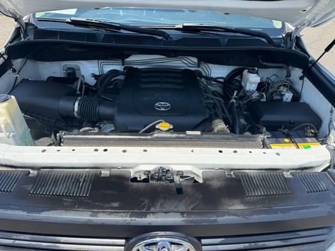 Used 2015 Toyota Tundra SR5 RWD image 16