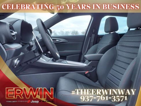 New 2024 Dodge Hornet R/T image 6