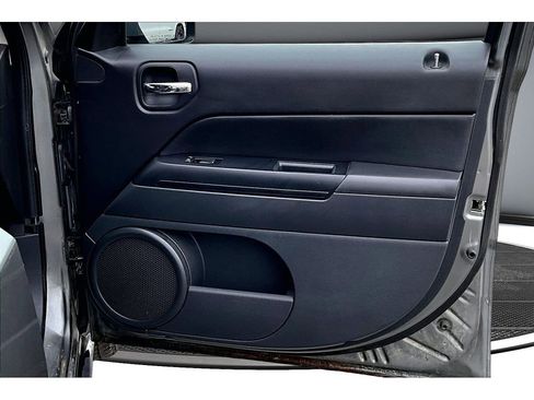 Used 2013 Jeep Patriot Sport w/ PWR Value Group AWD/4WD image 20