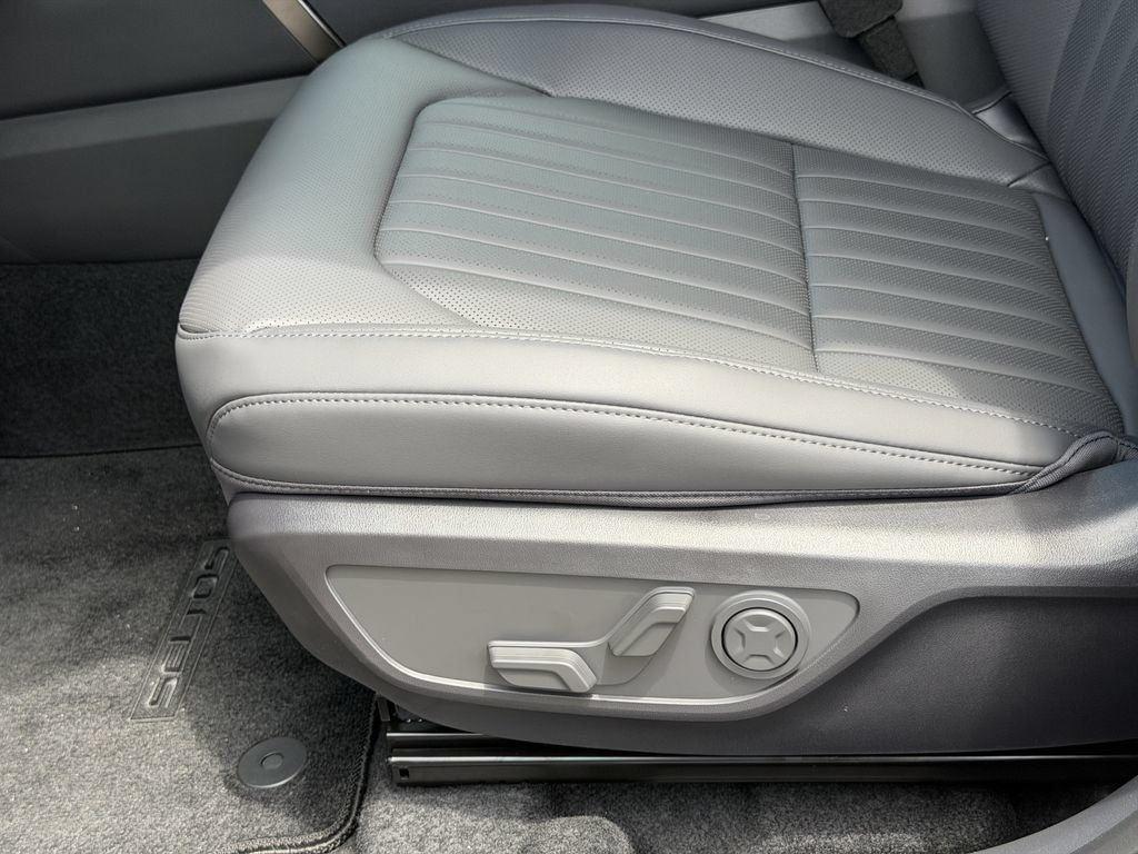 New 2027 Kia Seltos X-Line SX AWD/4WD image 23
