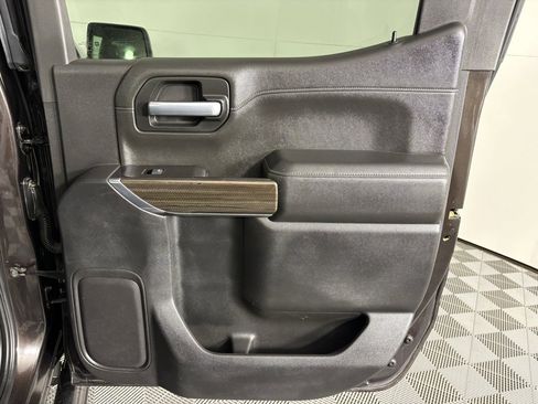 Used 2019 Chevrolet Silverado 1500 RST w/ All-Star Edition image 44