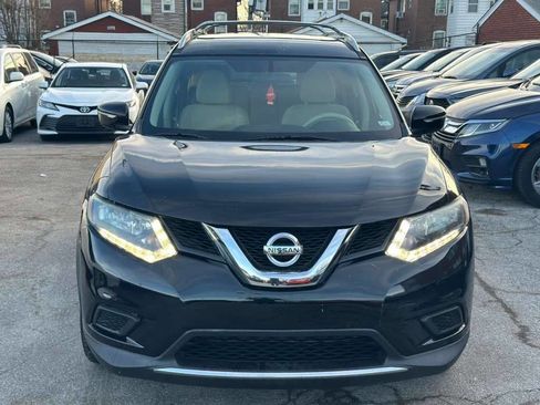 Used 2014 Nissan Rogue SV image 2