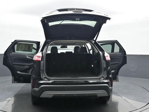 Used 2022 Ford Edge SEL w/ Convenience Package image 25