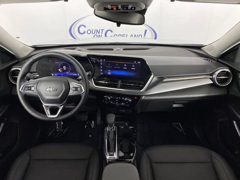 Certified 2024 Chevrolet Trax ACTIV w/ Sunroof Package FWD image 14