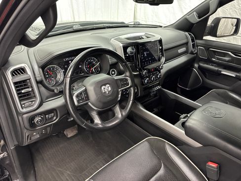 Used 2020 RAM 1500 Laramie AWD/4WD image 15
